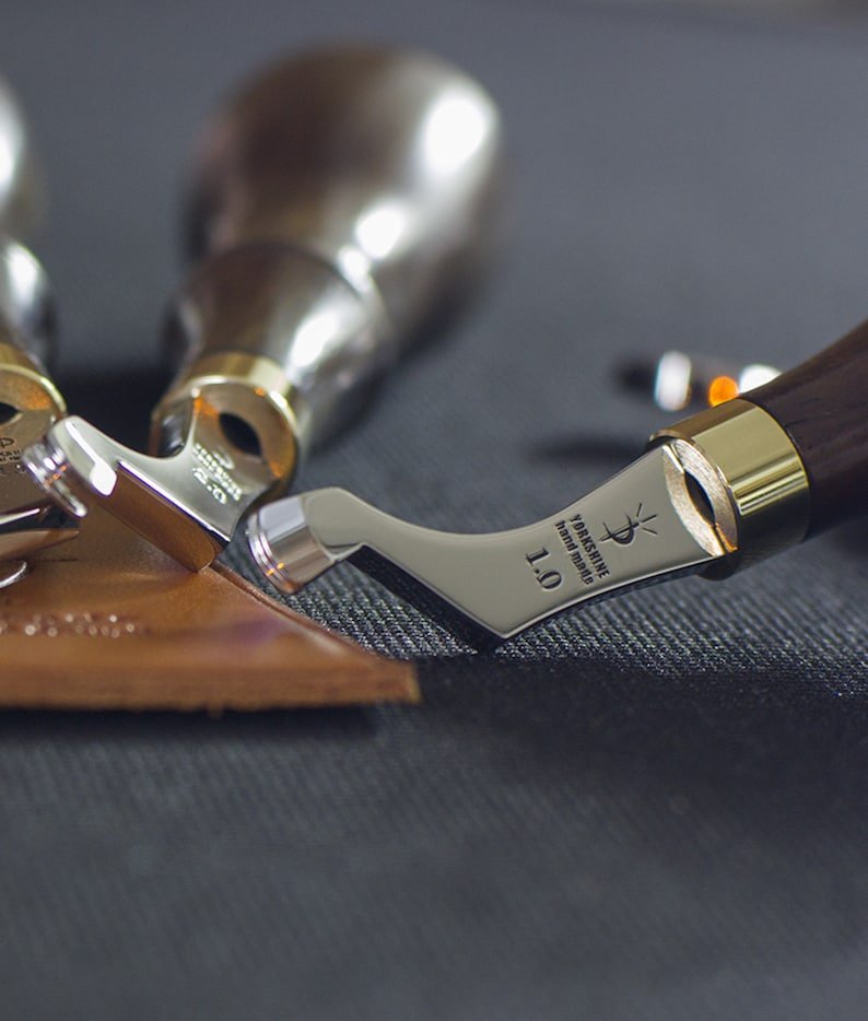 Leather Edge Creaser, Creasing Iron, Grooving Creaser, Leathercraft Craft Tool Leather Edge CreaserYorkshine