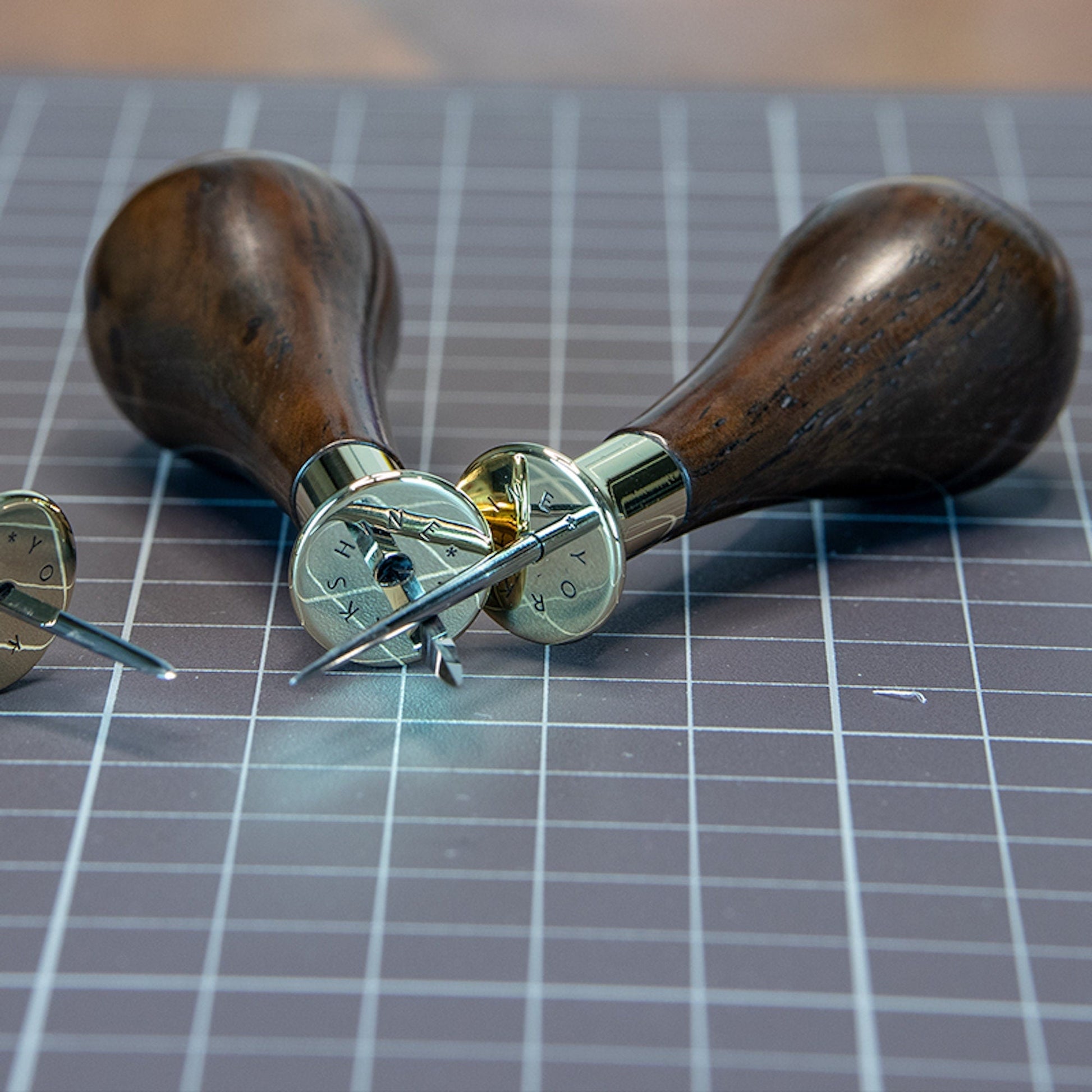 Leather Sewing T-Shaped Awl, Rounded, Flat And Rhombus Style Stitching Awl awlYorkshine